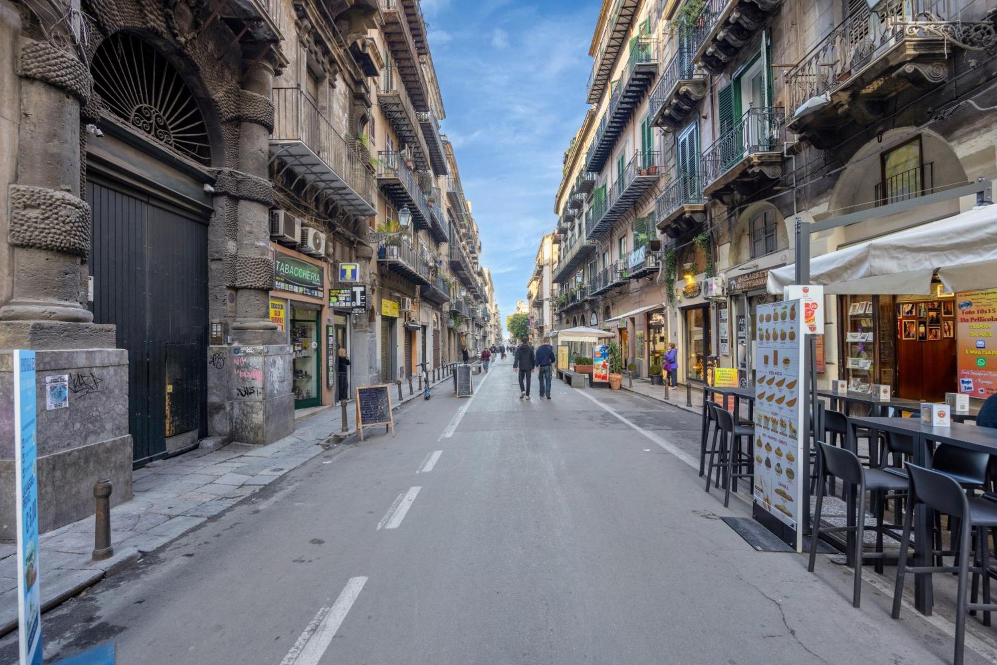 Roccella Apartments Palermo Bagian luar foto