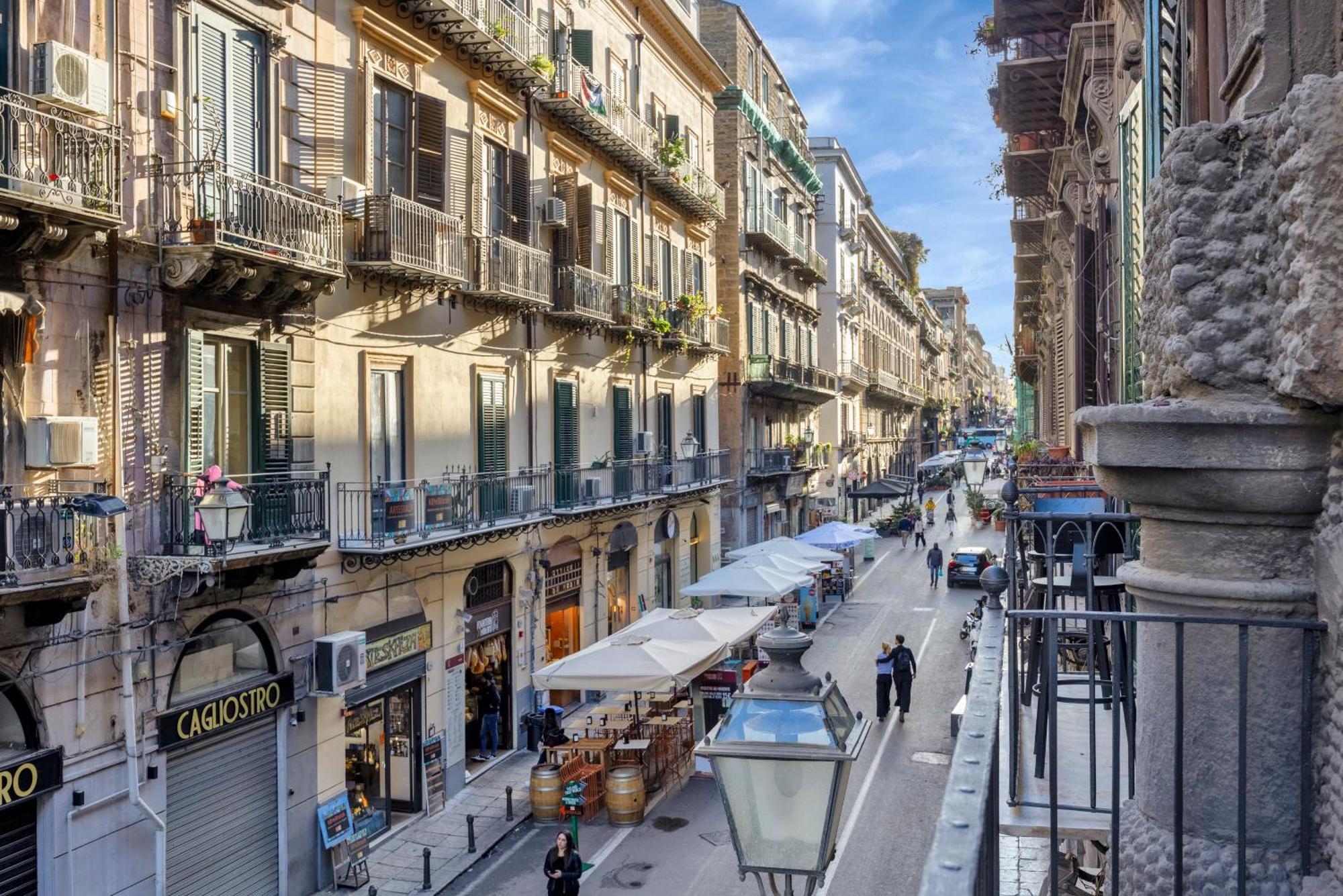 Roccella Apartments Palermo Bagian luar foto